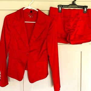 Bebe short/blazer set rare